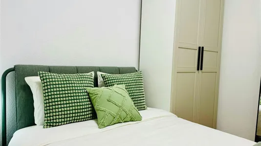 Rooms in Madrid Chamberí - photo 4