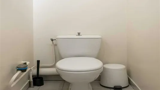 Rooms in Lyon - photo 10