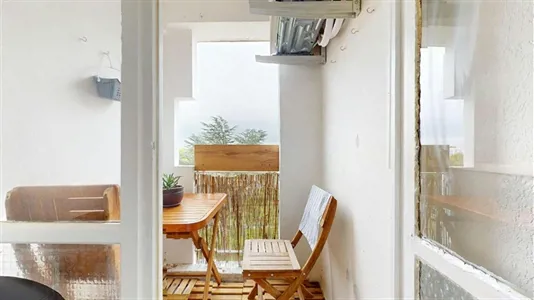 Apartments in Nîmes - photo 2