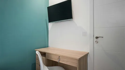 Rooms in Madrid Centro - photo 3