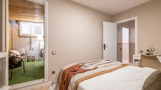 Rooms in Barcelona Gràcia - photo 5