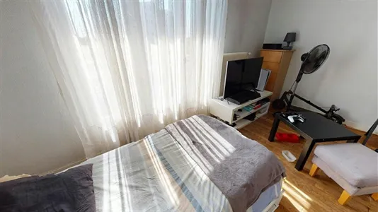 Rooms in Lyon - photo 2