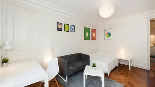 Rooms in Paris 1er arrondissement - photo 3