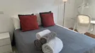 Room for rent, Lisbon (region), &lt;span class=&quot;blurred street&quot; onclick=&quot;ProcessAdRequest(8647259)&quot;&gt;&lt;span class=&quot;hint&quot;&gt;See streetname&lt;/span&gt;[xxxxxxxxxxxxx]&lt;/span&gt;