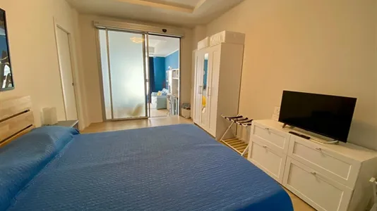 Apartments in Milano Zona 8 - Fiera, Gallaratese, Quarto Oggiaro - photo 3