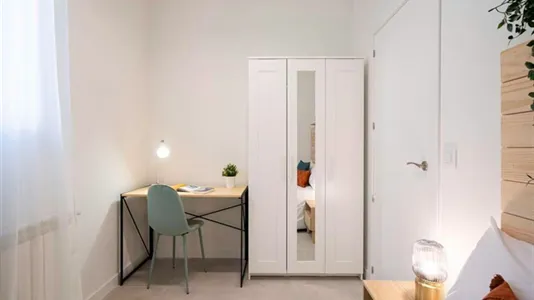 Rooms in Madrid Chamberí - photo 7