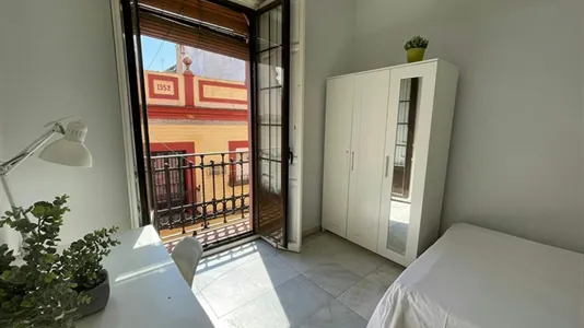 Rooms in El Fontanal - photo 6