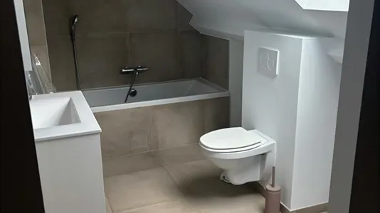 Houses in Drogenbos - photo 4