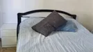 Room for rent, Turin, Piemonte, &lt;span class=&quot;blurred street&quot; onclick=&quot;ProcessAdRequest(7734892)&quot;&gt;&lt;span class=&quot;hint&quot;&gt;See streetname&lt;/span&gt;[xxxxxxxxxxxxx]&lt;/span&gt;