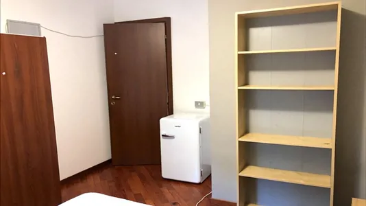 Rooms in Roma Municipio IX – EUR - photo 3