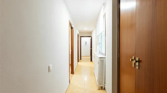 Rooms in Valencia L'Eixample - photo 8