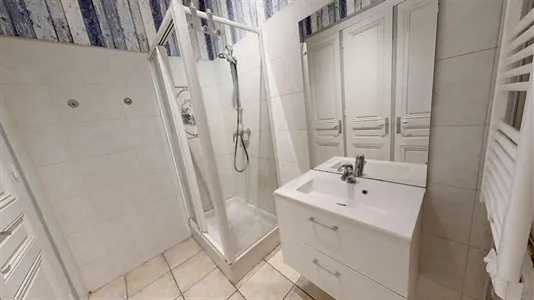 Rooms in Saint-Étienne - photo 6