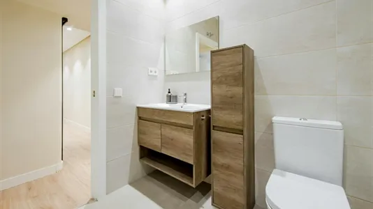 Rooms in Madrid Chamberí - photo 8