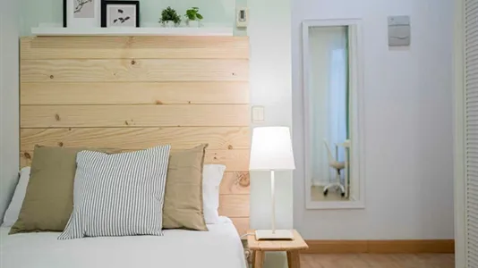 Rooms in Madrid Centro - photo 5