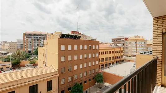Rooms in Tavernes Blanques - photo 4