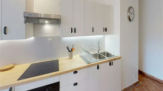 Rooms in Lyon - photo 8