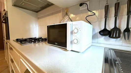 Apartments in Roma Municipio V β Prenestino/Centocelle - photo 6