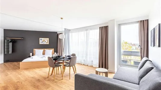 Apartments in Paris 14ème arrondissement - Montparnasse - photo 10