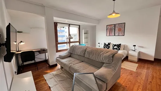 Rooms in Bilbao - photo 6