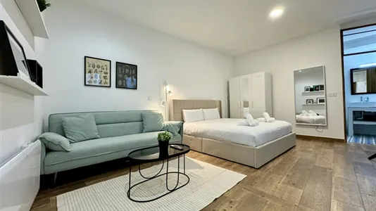 Apartments in Madrid Centro - photo 4