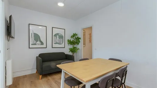 Rooms in Alcalá de Henares - photo 9