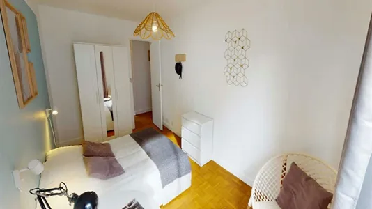 Rooms in Paris 17ème arrondissement - photo 4
