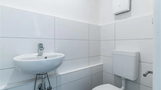 Rooms in Berlin Charlottenburg-Wilmersdorf - photo 5