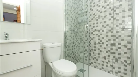 Rooms in Granada - photo 5