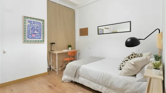 Rooms in Madrid Chamberí - photo 9