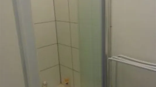 Rooms in Brussels Anderlecht - photo 9