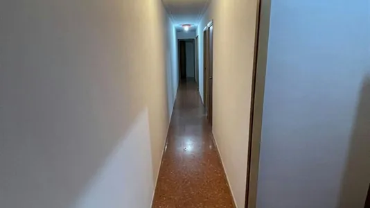 Rooms in Barcelona Les Corts - photo 4