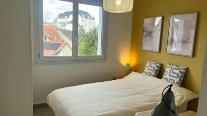 Room for rent in Dijon, Bourgogne-Franche-Comté