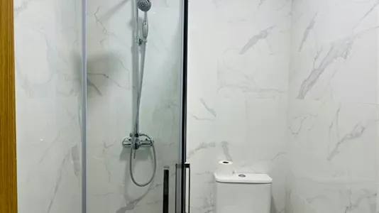 Rooms in Fuenlabrada - photo 9