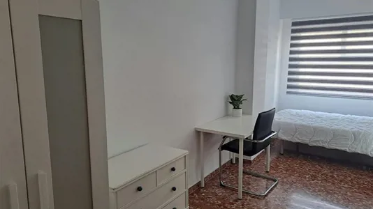 Rooms in Location is not specified - photo 1