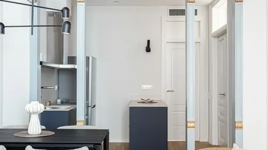 Apartments in Barcelona Ciutat Vella - photo 5