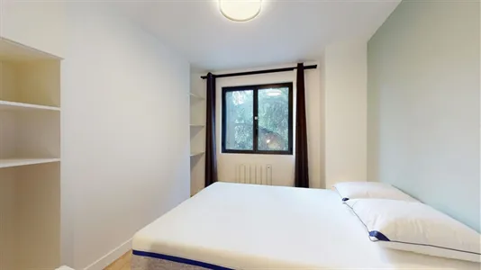 Apartments in Argenteuil - photo 3