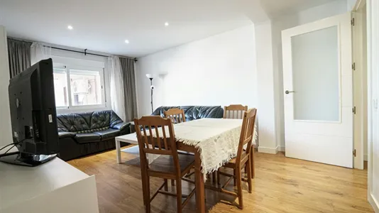 Rooms in Guadalajara - photo 10