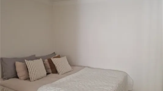 Apartments in Solna - photo 2
