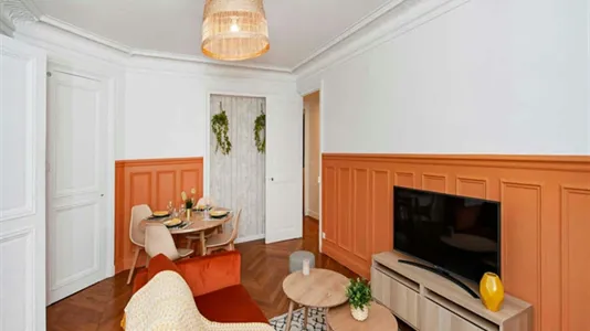 Rooms in Paris 9ème arrondissement - photo 9