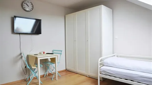 Apartments in Frankfurt Süd - photo 1