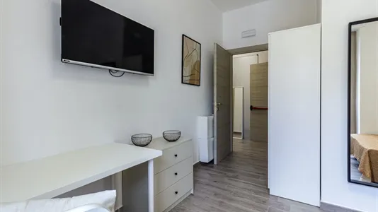 Rooms in Sassari - photo 4
