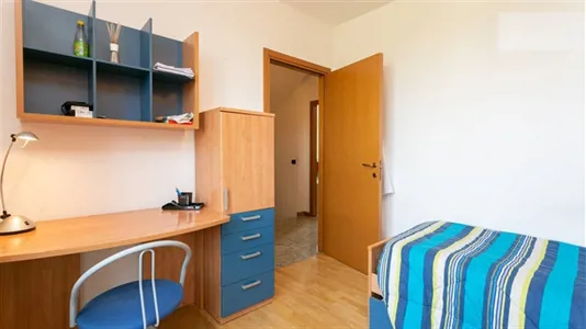 Rooms in Bernate Ticino - photo 3