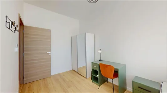 Rooms in Marseille 6ème arrondissement - photo 2