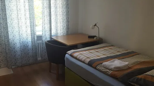 Rooms in Berlin Friedrichshain-Kreuzberg - photo 10