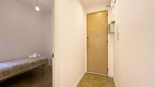 Apartments in Barcelona Eixample - photo 9