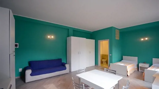 Apartments in Milano Zona 5 - Vigentino, Chiaravalle, Gratosoglio - photo 2