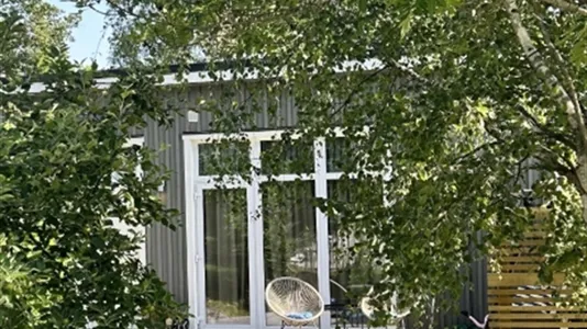Apartments in Huddinge - photo 1