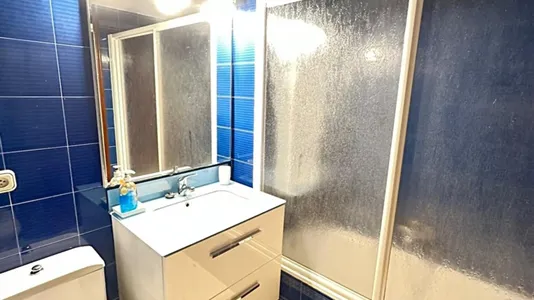 Rooms in Vitoria-Gasteiz - photo 8