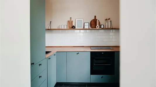 Houses in Esslingen - photo 8