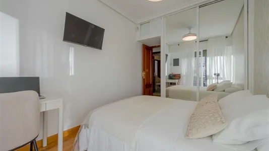 Rooms in Madrid Chamartín - photo 5